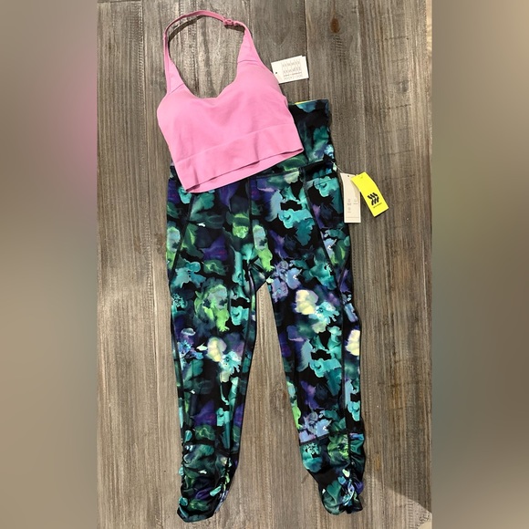 all in motion Pants - 53.🚨 Small spot on inside  All in Motion Leggings-S and Auden Bra-XS Set